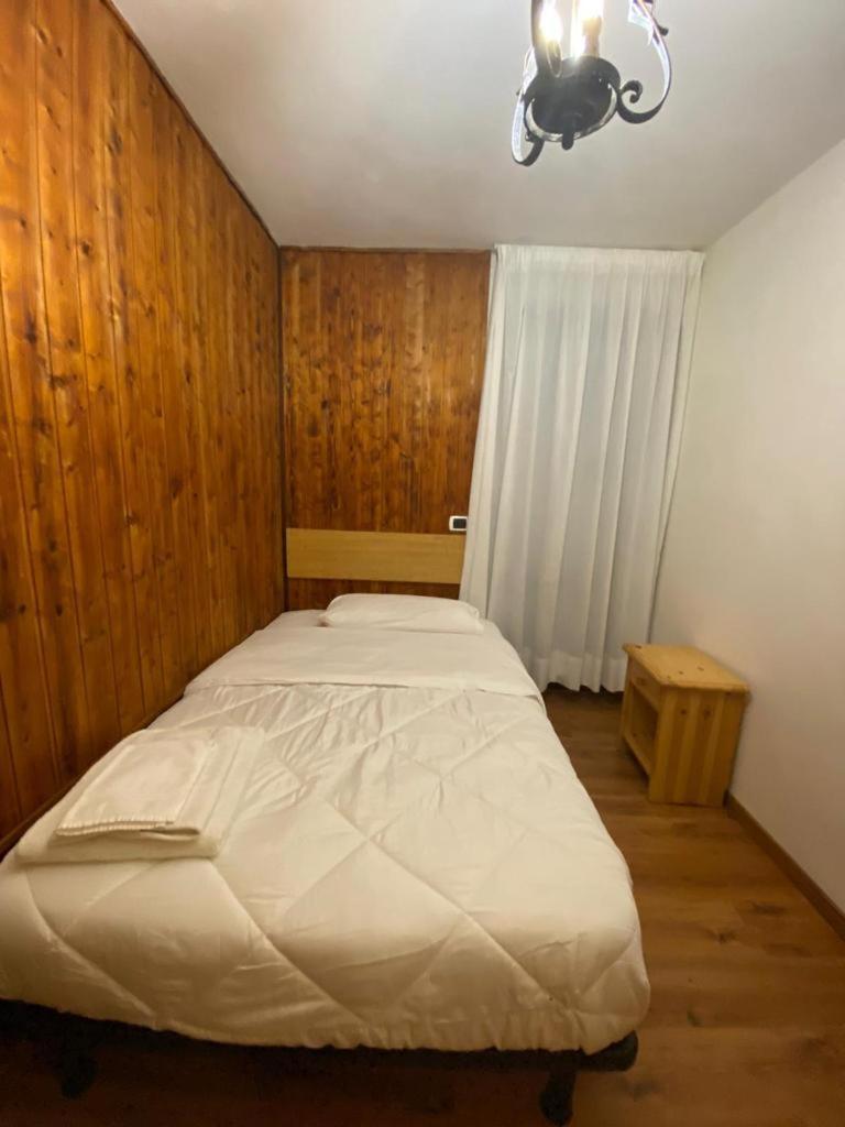 La Pineta - Appartamenti In Villetta Pinzolo Exteriör bild