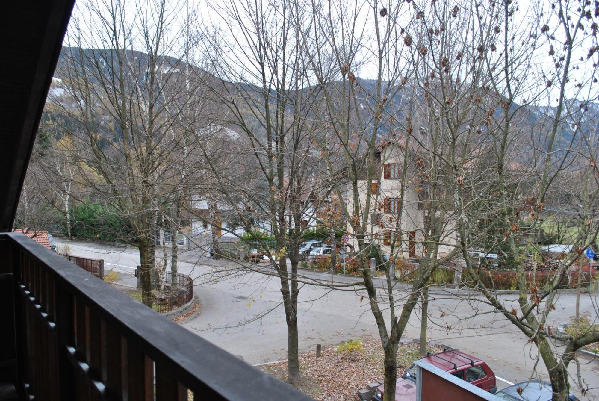 La Pineta - Appartamenti In Villetta Pinzolo Exteriör bild